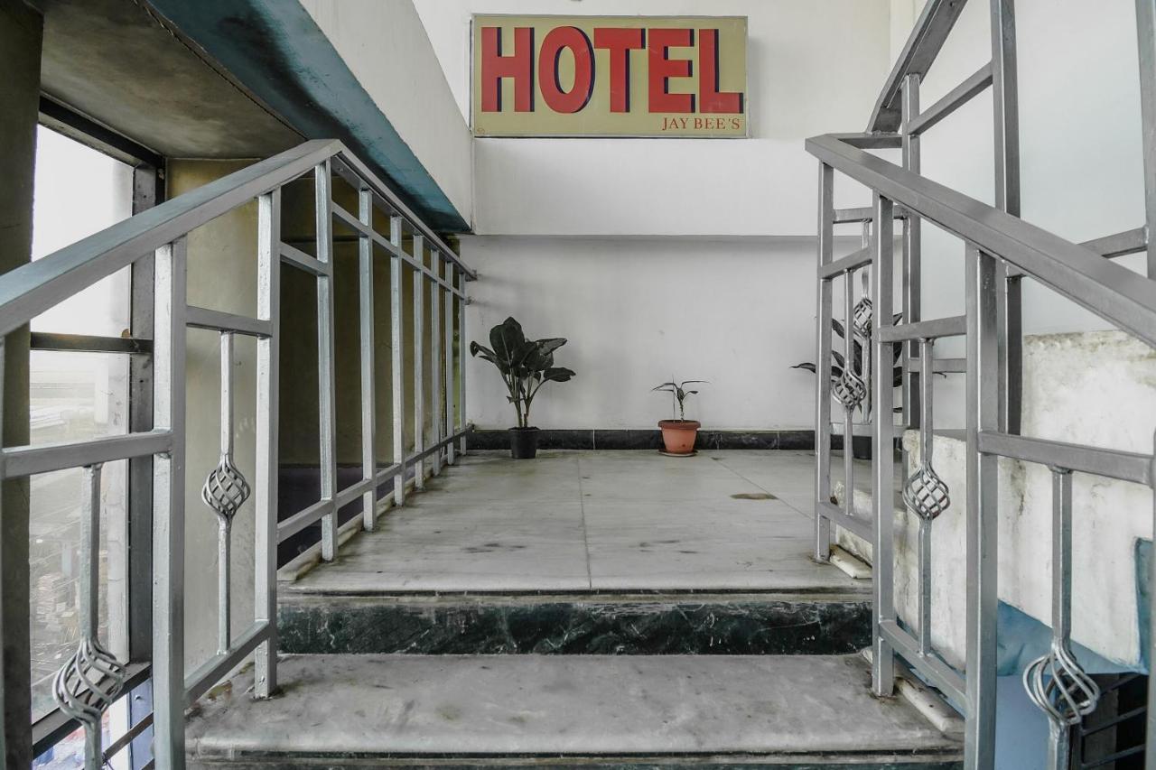 Oyo Flagship 71156 Hotel Jaybee'S Dibrugarh Eksteriør bilde