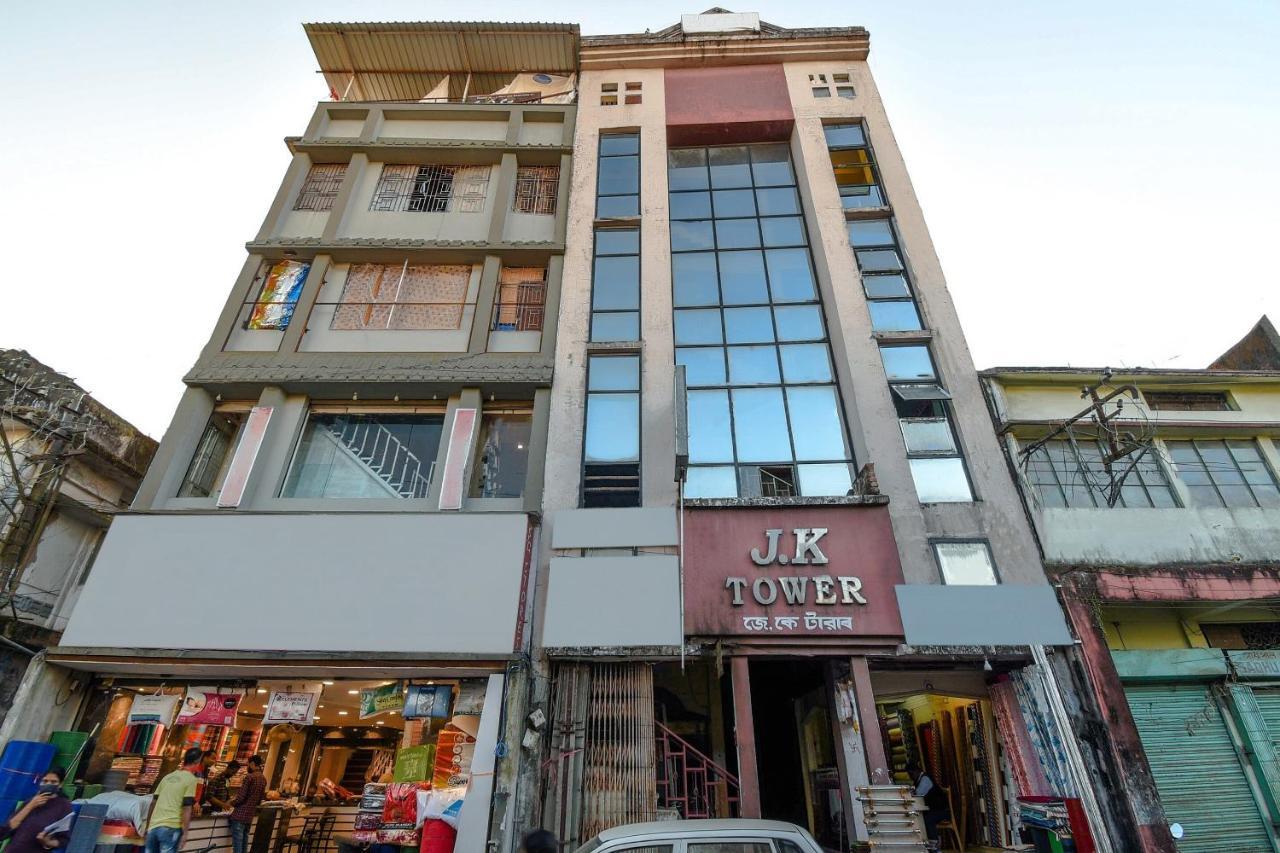 Oyo Flagship 71156 Hotel Jaybee'S Dibrugarh Eksteriør bilde