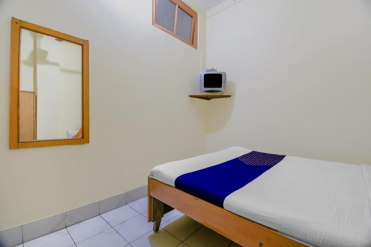 Oyo Flagship 71156 Hotel Jaybee'S Dibrugarh Eksteriør bilde
